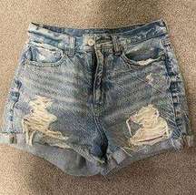 Outfitters Mom Short