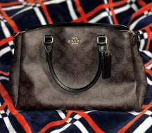 Lillie Carryall