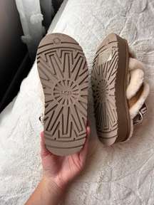 Platform Criss Cross Slides