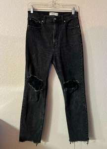 Abercrombie & Fitch Ankle Straight Ultra High Rise Distressed Raw Hem Black 28/6