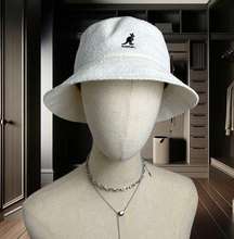 Kangol Bermuda Bucket Hat (White M)