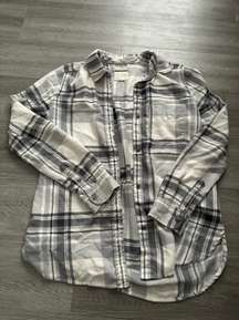 Outfitters White Flannel