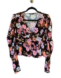 NWT  Floral Puff Long Sleeve Peplum Style Blouse