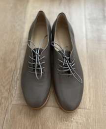 Lace-up Flat Shoes Gray size 37 NEW