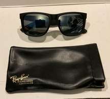 Ray Ban Vintage Black Signature Sunglasses w/Soft Case, 54 16 145, Like New