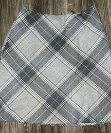 90’s Vintage grey wool plaid skirt B.Moss Clothing Company