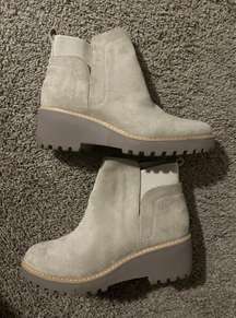 Dolce Vita Booties