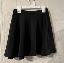 Black Skirt 