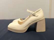 Tan Chunky Heel