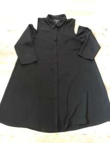 Alafani Size 10 Cold Shoulder 3/4 Sleeve Button down Dress with Collar, pit to pit is 21, length is 36