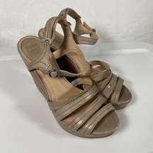 Women's FRYE Corrina stitch Taupe Leather Sling Back Wedge Sandals Sz 8.5M