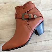 DINGO brown leather western heeled boots