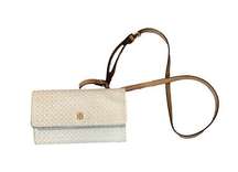 Women's Tommy Hilfiger Cream Color Crossbody Wallet Purse Preowned