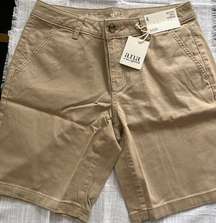 Ana Twill Bermuda Shorts Size 4 - 9 inch inseam