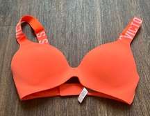 Victoria's Secret VS TSHIRT LIGHTLY LINED WIRELESS BRA