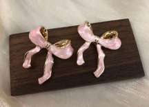 Gold and Pink Bow earrings