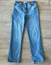 Abercrombie & Fitch The 90s Straight Ultra High Rise Jean Size: 28