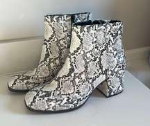 Snakeskin Boot (faux)