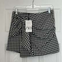 Zara Skort Gingham Shorts Black White Faux Wrap Size Medium Mini High Waist