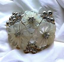 Vintage Mother of Pearl Flower Signed NV Silver Ring Size 10.5