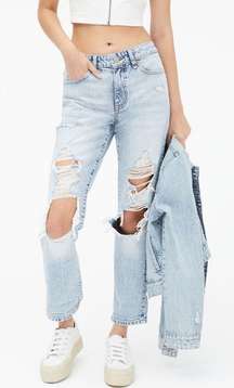 Ripped Boyfriend Jeans