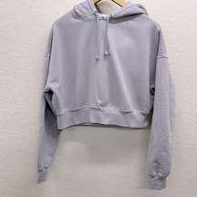 Cool Crop Hoodie in Lilac 3