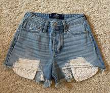 Lace Pocket Mom Shorts 