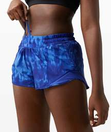 Lululemon Hotty Hot Low-Rise Lined Short 2.5