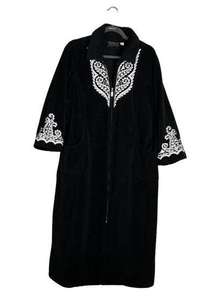 Bob Mackie Wearable Art Embroidered Full Zip Fleece Robe House Coat Black Large