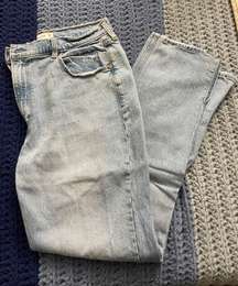 Split Hem Jeans