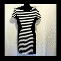 NWT $72 Bisou Bisou Slimming dress Black & White print Bodycon sexy date.