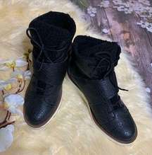 Vera Wang Black Winter Ankle Boots Size 8.5