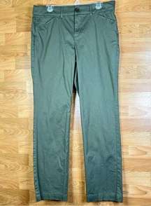 Khakis & Co Quality Apparel Flexible Waist Size 10 Army Green  w/Pockets