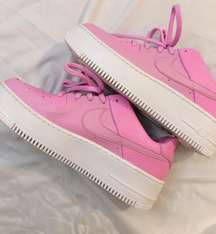 Air Force 1 Sage Low Psychic Pink