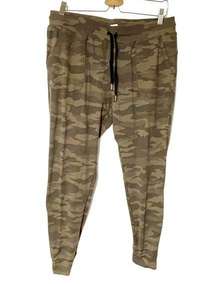 Zyia Active Size XL Green Camouflage Unwind Jogger Pants Athletic