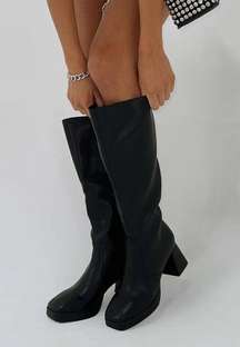 Lawerence knee high platform boots