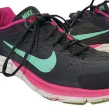 Nike structure 17 running tennis athletic shoes woman’s 8