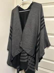 Sweater/poncho/shawl