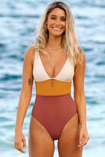 Rose Colorblock Keyhole Cutout  Swimsuit