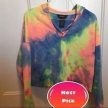 Women’s size medium cropped tie dyed hoodie sweatshirt