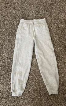 Lululemon Scuba High-Rise Jogger