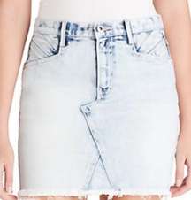 JESSICA SIMPSON skirt infinite denim Escondido Y2K style light wash Size 27 NWT