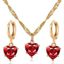 18K Gold Plated Heart Jewelry Set Heart Pendant Necklace Crystal Heart Dangle Drop Earrings(2pcs/set)