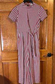 Everly Women’s Stripe Jumpsuit Size Med-EUC