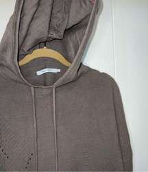 Harper Lane Sweater Hoodie with hole detailing size Large