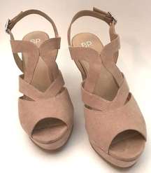 Tan Cross Wedges 