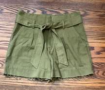 Cala High Waisted Shorts M