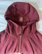 Lululemon cinch side charcoal gray zip up hoodie size 10