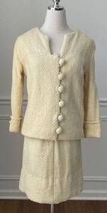 Vintage 60s  Jackie O Kennedy Skirt Suit Jacket Cream XS S