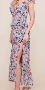 ASTR the Label Double V Flutter Floral Midi Dress